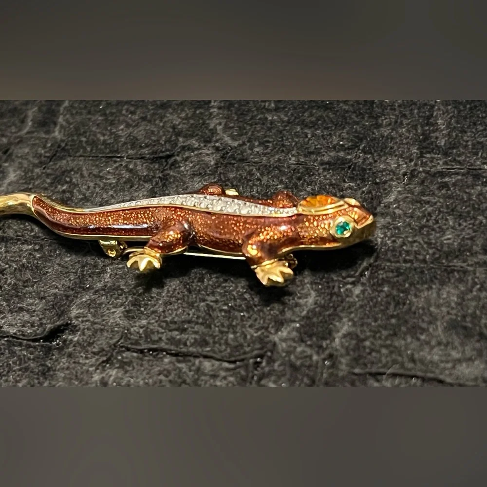 Vintage Gold toned Cz Green and Orange Emerald Lizard Reptile Brooch